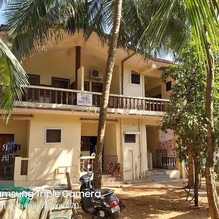 21In Guest House Calangute Luaran gambar